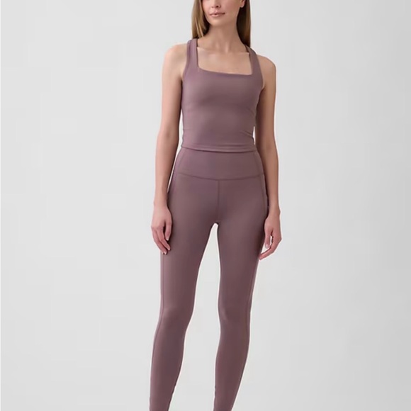 GapFit Sky High Studio Leggings - Picture 2 of 4